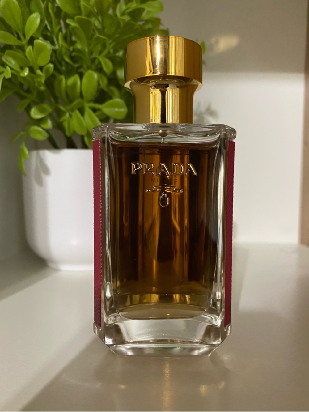 Prada La Femme Intense Eau De Parfum